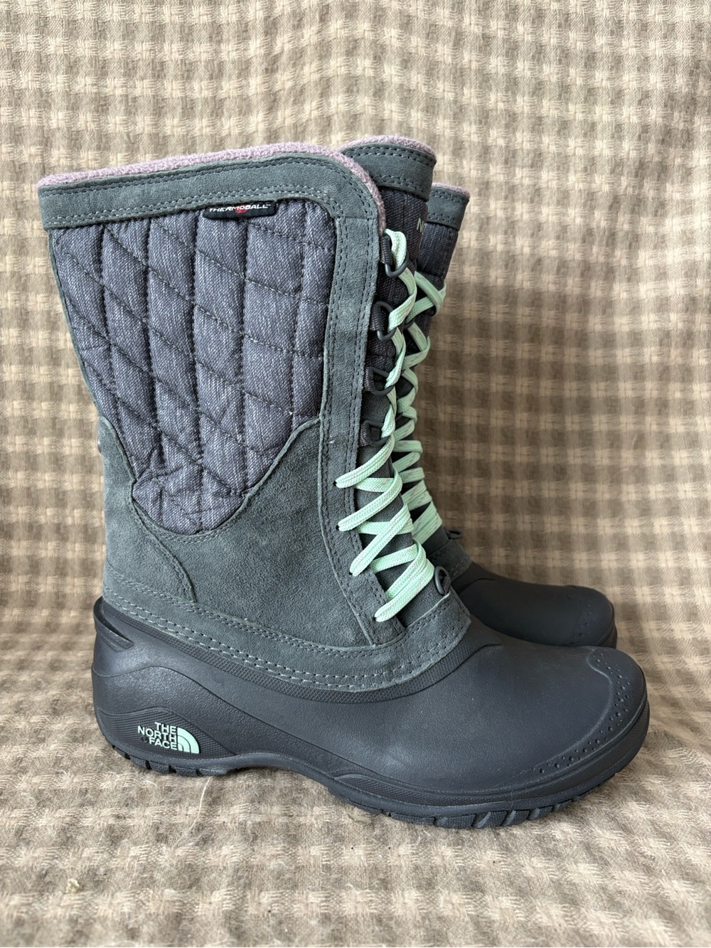 THE NORTH FACE THERMOBALL UTILITY WINTER SNOW BOOTS WOMENS 9